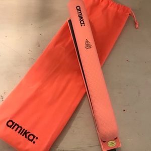 amika Pink Hair Straightener with Pouch